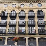 Апартаменти Victoria House Лідс